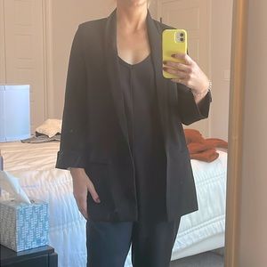 Boyfriend Blazer in Black